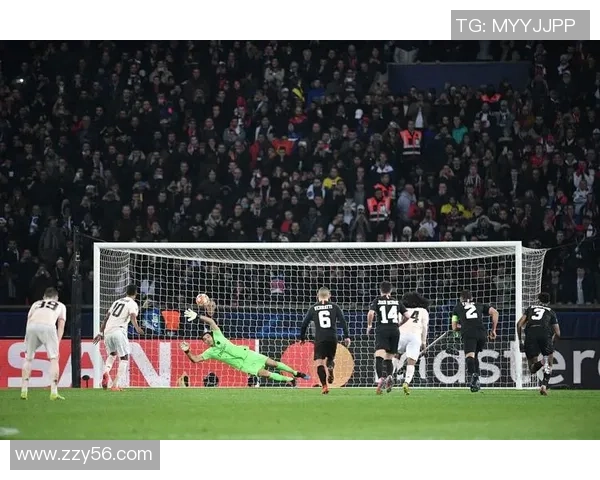 巴黎与曼联昨晚激战正酣赛场精彩瞬间回顾与分析