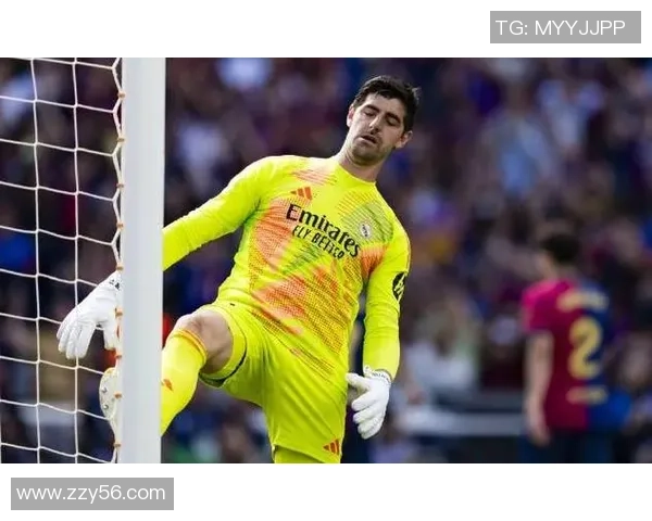 库尔图瓦：从守门员到球队灵魂的华丽转身与传奇之路